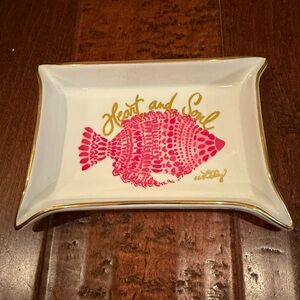 Lilly Pulitzer Trinket Tray "Heart And Soul" Pink 'Shell' Fish